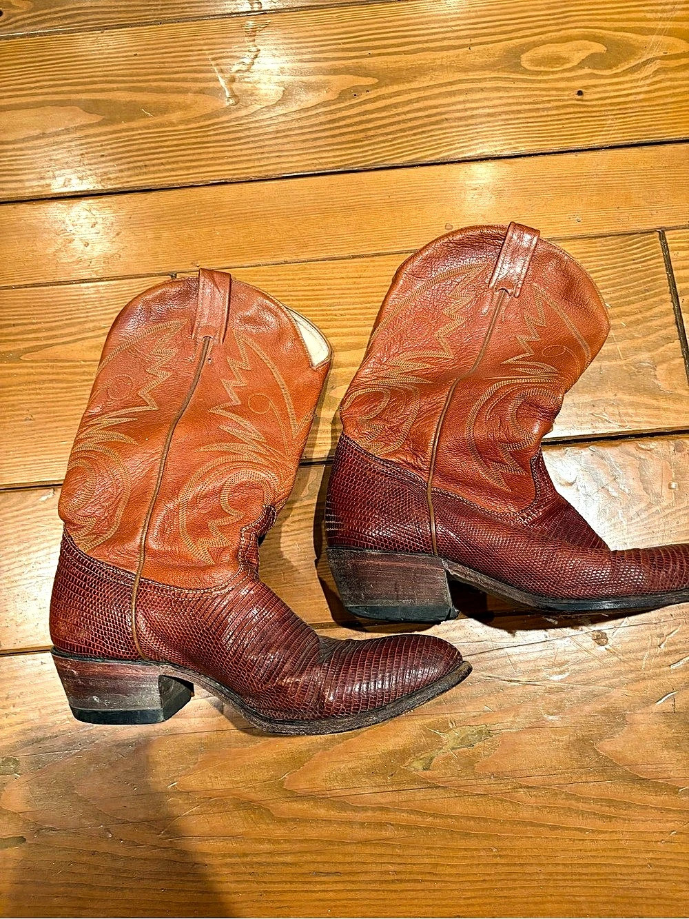 Boulet Vintage Brown Western Heeled Boots